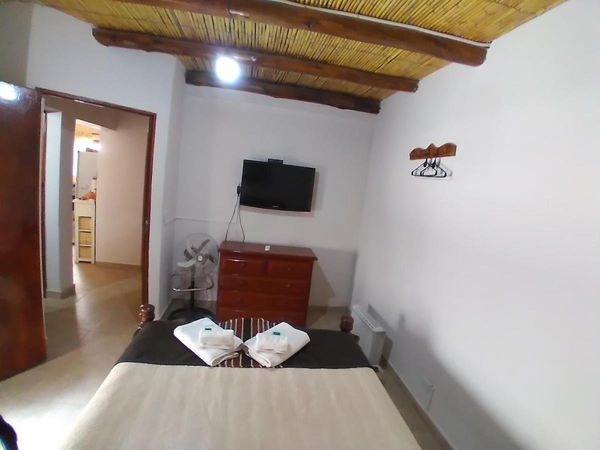 Appartement Los Agustinos à Purmamarca Extérieur photo